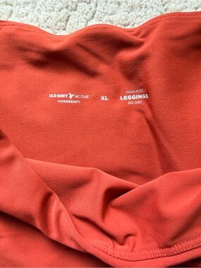Old Navy Active High-Rise Leggings in Orange (XL)